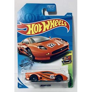 ホットウィール Hot Wheels ショーダウン '67シボレー C10 HWホット