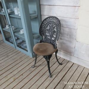 イギリス アンティーク 家具 アイアンチェア 店舗什器 椅子 イス 金属