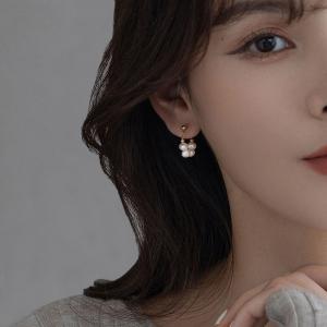 ピアス 18金 フープ アレルギー対応 パール...の詳細画像1