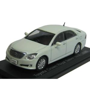 Ixo　1/43　トヨタ　クラウン　ロイヤルサルーン　１３代目　Ｓ２００系　 ２００８年　白