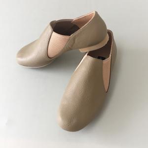 サイドゴアバトン　オーク