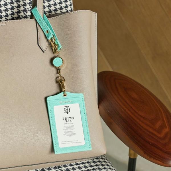 定期入れ ICカードケース  シングル パスケース マエストラーレ 通勤 通学 おしゃれ レディース...