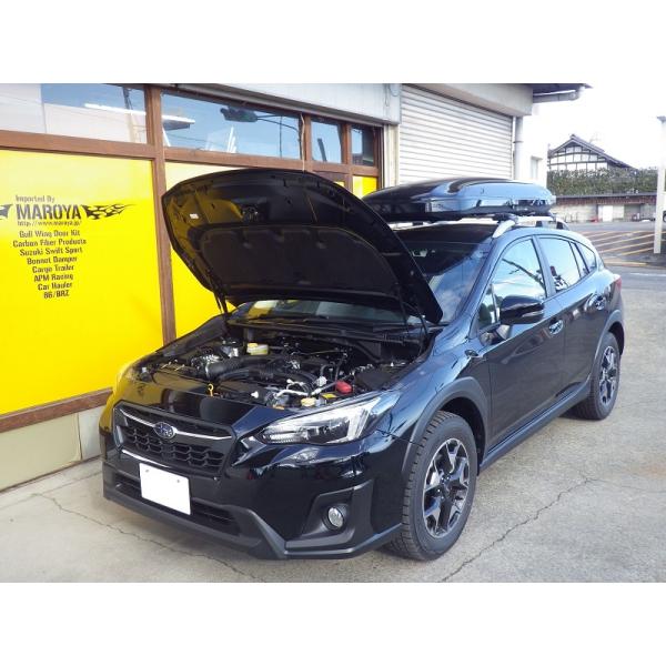 SUBARU： XV　［GT7］　ボンネットダンパー　ブラックカーボン