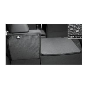 トヨタ（TOYOTA） 【純正：大型】TOYOTA COROLLA CROSS カローラクロス