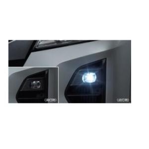 ニッサン キャラバン【型式一覧表参照】 ＬＥＤフォグランプ(白色 ...