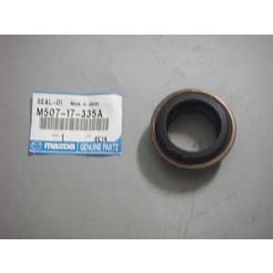 ＭＴオイルシール　リヤー　テール5MT  M507-17-335A マツダロードスター
