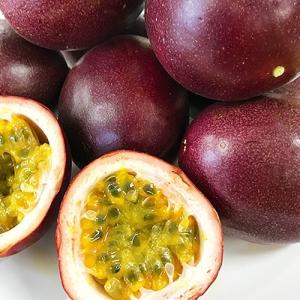 訳あり　パッションフルーツ　箱込　約３キロ前後　ご家庭用　贈答用不向き