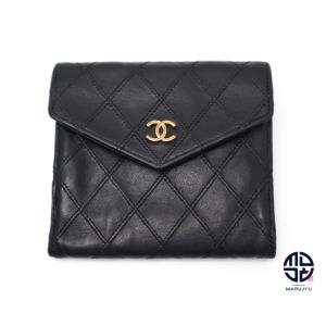シャネル マトラッセ キャビアスキン 二つ折り長財布 ブラック×ゴールド 美品 シャネル CHANEL シャネル 黒 キャビアスキン マトラッセ ゴールド金具