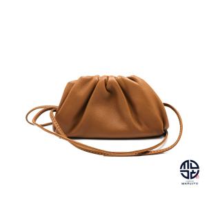 BOTTEGA VENETA ボッテガヴェネタ ザ ポーチ ミニコインケース 財布 小銭入れ レザー ブラウン サイフ