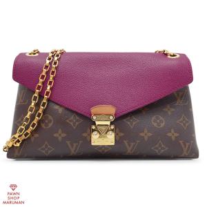 LOUIS VUITTON（ルイ・ヴィトン） モノグラム シャドウ ブルー