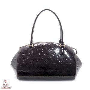 LOUIS VUITTON（ルイ・ヴィトン） ルイ ヴィトン エピ ポシェット