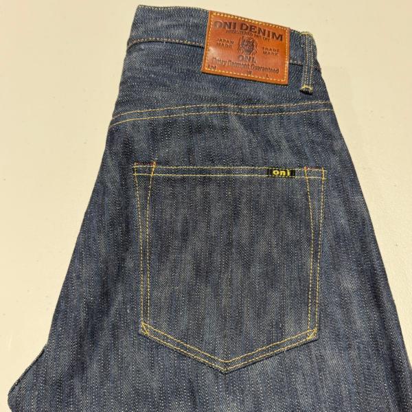 鬼デニム　/　16oz天然藍　鬼枷デニム　ONI-200-鬼KASE【ワイドストレート】