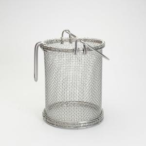 別注品】鳥井金網工芸 ステンレス製 手編み水切りカゴ 丸型（直径20cm