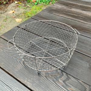 別注品】鳥井金網工芸 ステンレス製 手編み水切りカゴ 丸型（直径20cm