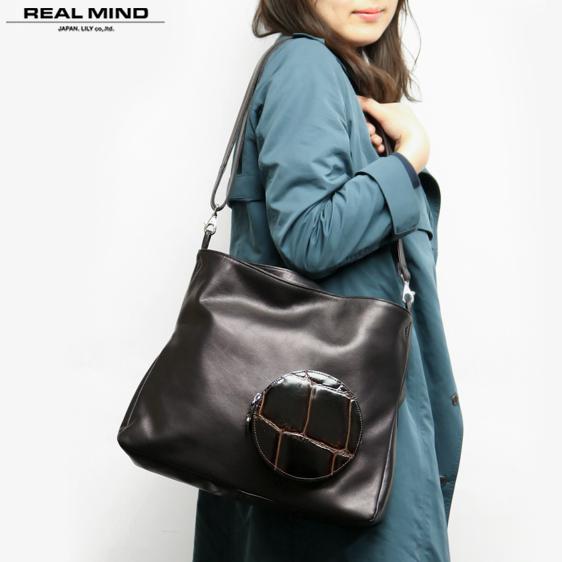 REALMIND LILY APORON アポロン クロコ型押しポイントのエレガントなソフトレザー ...