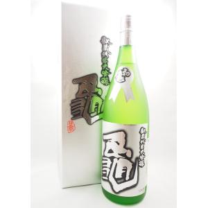 亀　初亀　純米大吟醸　1800ml