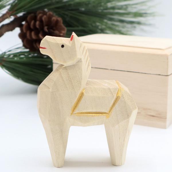 楠一刀彫 午 桐箱入／2026年 令和8年 干支 午 木彫り 縁起物 置物 木製 天然木 彫刻 縁起...