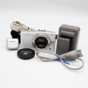 【並品】OLYMPUS ミラーレス一眼 PEN mini E-PM1 ボディ ホワイト E-PM1 BODY WHT｜masaretto