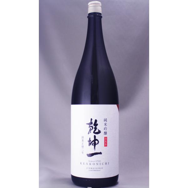 乾坤一 純米吟醸 酒未来 1800ml