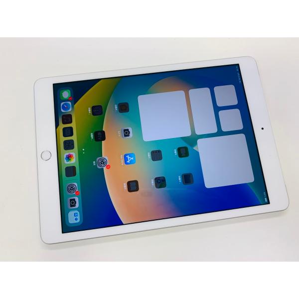 ★送料無料★良品★docomo★A2429iPad (第 8 世代) 32GB★シルバー★05260...