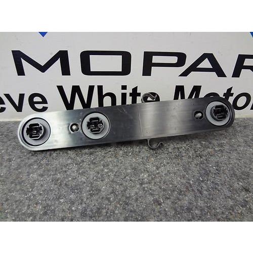 【並行輸入品】 2007 2011 DODGE NITRO TAIL LIGHT LAMP SOCK...