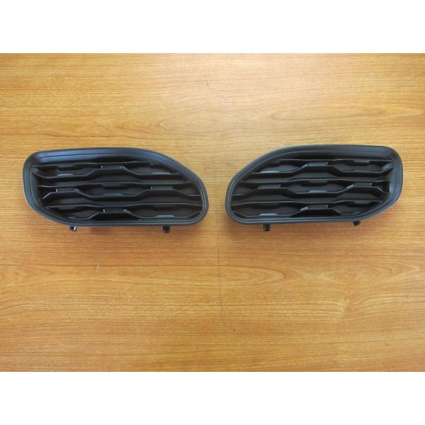 【並行輸入品】ダッジ・ラム 1500 DT 右&amp;左フロントバンパーベゼルキット Mopar OEM ...