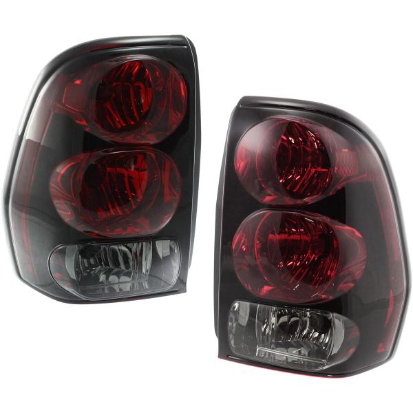 【並行輸入品】 Garage Pro テールライトアセンブリ 2002 2009 シボレー トレイル...