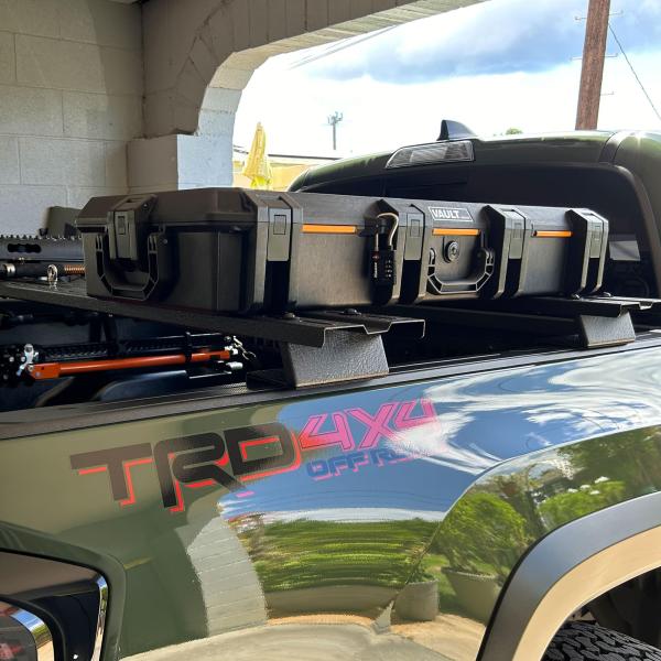 【並行輸入品】KEHOSX ユニバーサルトラック荷台カーゴラック管理ボード、調節可能なMUL機能ピッ...