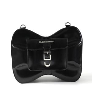 ドクターマーチン クロスボディバック 国内送料込】ドクターマーチン ボックス クロスボディ バッグ