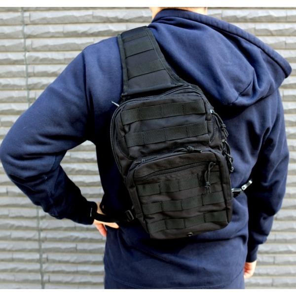 アメリカ軍偵察隊仕様 ワンショルダーバッグ　ブラック　ミリタリー仕様　防水加工　肩掛け メンズ　ボデ...