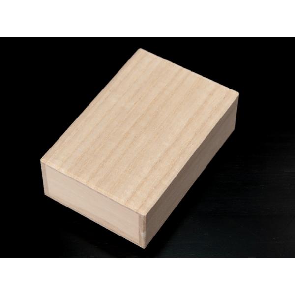 桐箱 桐の名刺保管箱 内寸（96×60×25(30)mm）  松田桐箱