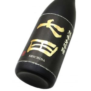 七田 純米大吟醸酒(火入れ)1800ml(1本)