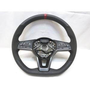 レッドステッチ! モモ momo 日産純正! オプション! 革 ステアリング