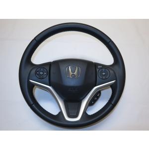 フィットGK GP ヴェゼル RU1 RU2 グレイス GM4 GM5 ステアリング 運転