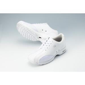 ナガイレーベン ヨネックスシューズ サイズ22.5cm ホワイト YN-490