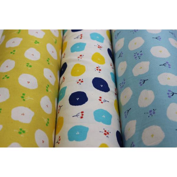 特価！オックス 生地 プリント 北欧調 北欧風 花柄 フラワー コンロンカ 【50cm以上10cm単...