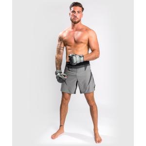 VENUM [ヴェヌム]　ファイトショーツ　ストーン（ミネラルグリーン）／ Stone Fight Shorts - Mineral Green｜mazafight