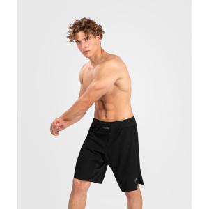 VENUM [ヴェヌム]　ファイトショーツ　ジーフィット・エアー（黒）／ G-Fit Air Fightshorts - Black｜mazafight