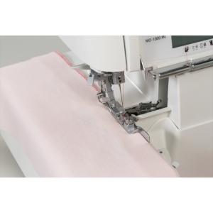 JUKI ブラインドステッチ押え 右針用 型番：40267374 ロックミシン用 対応機種 MO-3...