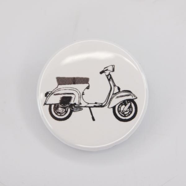 Button badge 25mm Scooter white 缶バッジ スクーター Vespa L...