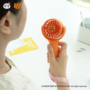 セブチ　ハンディファン　値下げ中 楽天市場】ハンディファン 4色 スタンド付き ストラップ 3段階