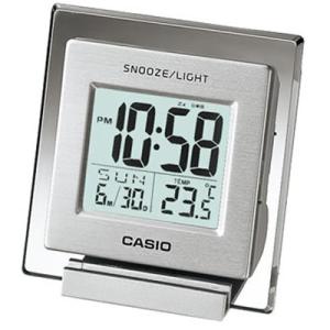 カシオ トラベルクロック コンパクト 置き時計 見やすい デジタル 目覚まし時計（SCL16FB14SLV）アラーム カレンダー 温度計 LED ライト付き CASIO 卓上 置時計｜mdcgift