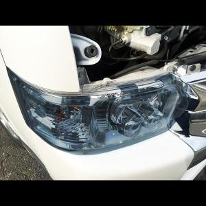 ハイエース ヘッドライトカバー ライトスモーク...の詳細画像2