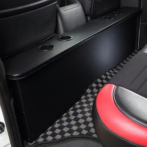 ハイエース 200系 レザー ドアパネル フロント両側 クラフトプラス