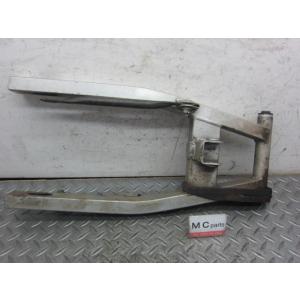 ホンダ（HONDA） エイプ50 エイプ100 リアフェンダーステー 純正 中古