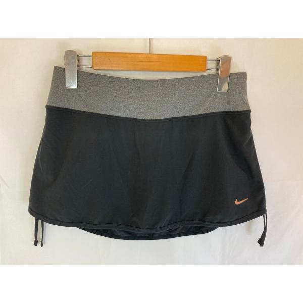 Nike　ナイキ　Nike Dri-Fit Running Shorts Women　ランニング　シ...