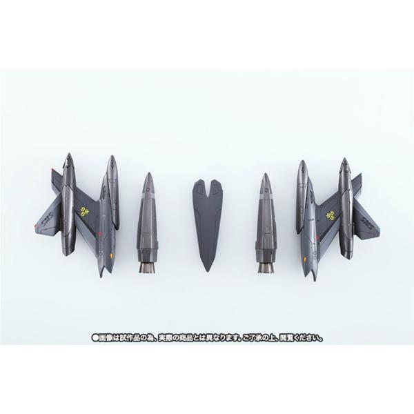 『中古即納』{TOY}DX超合金 YF-29 デュランダルバルキリー オズマ機用スーパーパーツ マク...