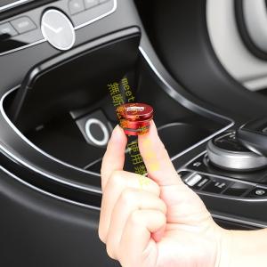 ジムニー専用 カー シガーソケットキャップ 防塵 防水 蓋 車 シガーソケットカバー 1個 レッド | 新型 ノマド JC74 JB64 JB74W シエラ おしゃれ アクセサリー 便