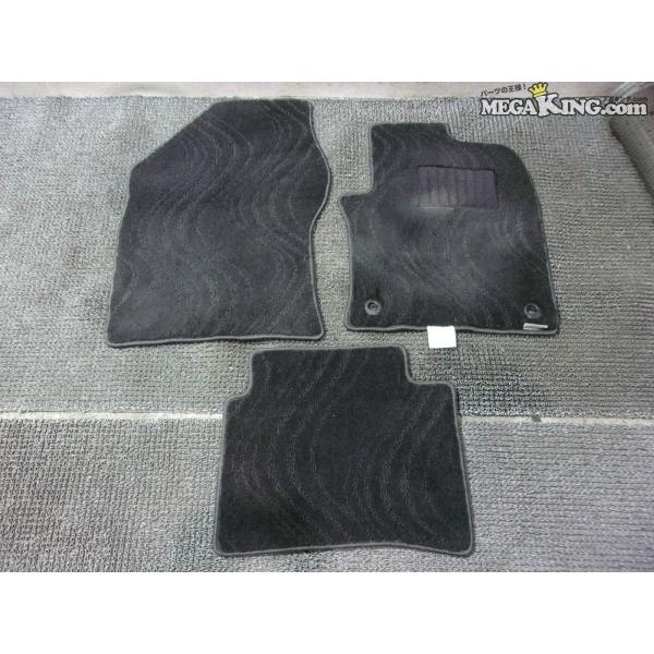 ZVW50 プリウス 純正 ノーマル フロアマット 3枚 / 2S7-1869