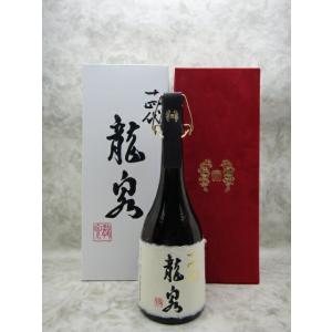 十四代 純米大吟醸 龍泉 大極上諸白 720ml 2025年12月詰 ギフト 贈り物 お年賀 御年賀